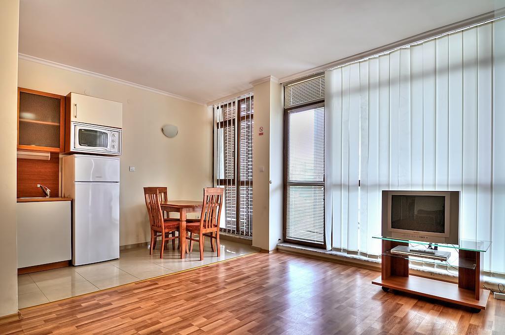 Sun City I Apartments Солнечный берег Номер фото